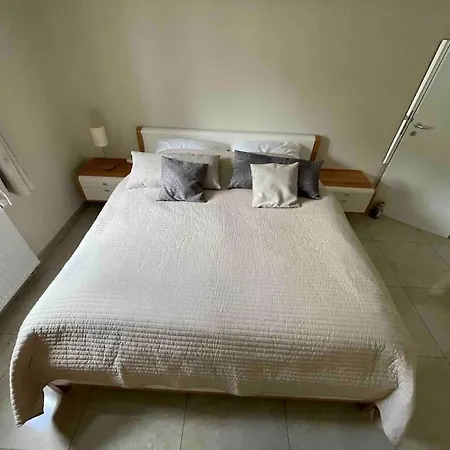 Apartment Rosenhof Zur Weser Hoexter